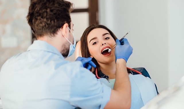 Gülüşünüzü Sonbahara Hazırlayın: Diş Kontrolünü Ertelememeniz İçin 5 Önemli Neden